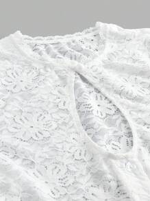 SHEIN Frenchy 女士优雅白色蕾丝镂空短袖上衣，性感蕾丝短袖上衣，适合慕尼黑啤酒节女士蕾丝花边短袖上衣，采用甜心领和褶饰设计，女士纯色简约日常镂空蕾丝花边短袖上衣，慕尼黑啤酒节连衣裙，慕尼黑啤酒节服装，白色上衣，啤酒节，白色短款上衣女士钩针短款上衣网眼短款上衣透视短款上衣，慕尼黑啤酒节连衣裙上衣，慕尼黑啤酒节连衣裙，慕尼黑啤酒节服装，白色上衣，啤酒节，慕尼黑啤酒节连衣裙上衣，加大码上衣 - 白色 - 查看 8