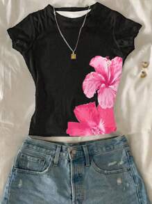 青少年女孩休闲舒适时尚简约芙蓉花印花短袖短款 T 恤，适合夏季户外和度假