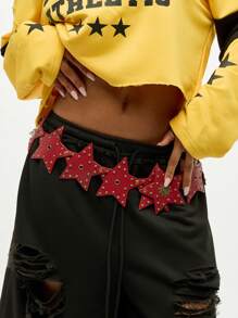 SUMWON WOMEN 星星装饰腰带 铆钉西部波西米亚风节日皮革红星个性腰带 女士链条腰带 可拆卸狂欢音乐会配饰 - 紅色 - 查看 1