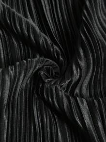 SHEIN Elaquor Áo thun nữ cổ chữ V tay dài vải họa tiết viền nhún bèo thời trang thường ngày cỡ lớn - màu đen - Xem 8