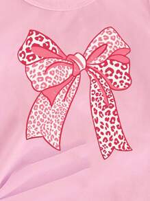 SHEIN 1 套女孩休闲时尚创意卡通可爱粉色豹纹蝴蝶结图案印花圆领短袖 T 恤和紧身裤套装，舒适的春夏装 - 彩色 - 查看 5