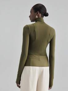 Ontre 2026春夏新款斯德哥尔摩风格，女教师套装，当季女装，网纱面料，四向弹力，百搭休闲装，2025新款，夏季女装，杏色雪纺衬衫，女士上衣，透视上衣，当季上衣，橄榄绿上衣，高领上衣，卡其色上衣，紧身上衣，现代都市休闲时尚，商务休闲，女士办公室着装，低调复古风，轻松优雅，高端都市通勤，高品质机场时尚，优质面料 - 綠色 - 查看 3