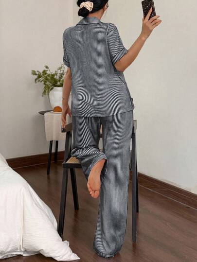 Zwart Wit Gestreepte Pajama Pant Set Women Regular Fit Button Down Pyjama Up Nightgown view 2