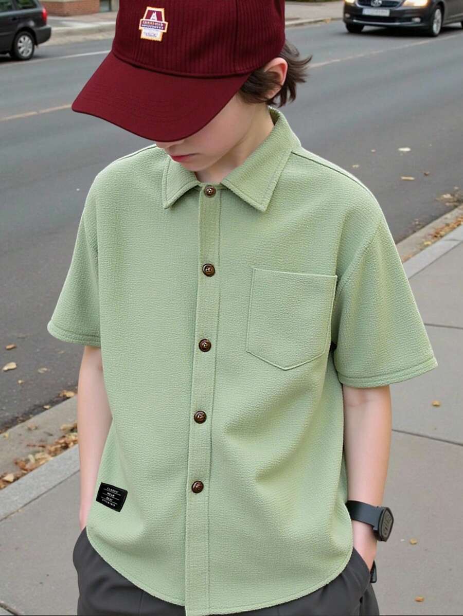 SHEIN 休閒口袋 貼布 前紐扣字母男童（大）襯衫