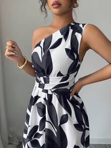 Selianne 女士优雅花卉印花单肩长裙，夏季 - 黑與白 - 查看 3