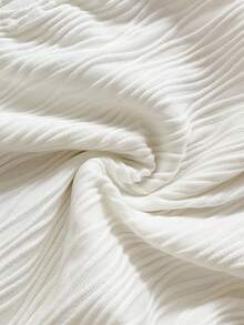 Soleia 女式度假针织纹理 V 领花卉金属装饰露背短款上衣和超短裤两件套，适合派对、圣诞节、约会之夜、夜总会、海滩、游轮、下午茶、波西米亚风、波西米亚风、度假、秋季 - 白色 - 查看 7