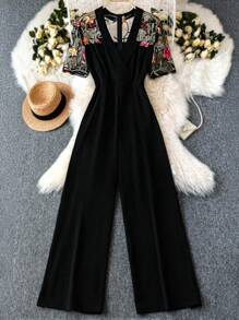 EMERY ROSE Bộ đồ liền thân tay ngắn họa tiết hoa cổ chữ V cỡ lớn thanh lịch cho đi làm và đi chơi - màu đen - Xem 1