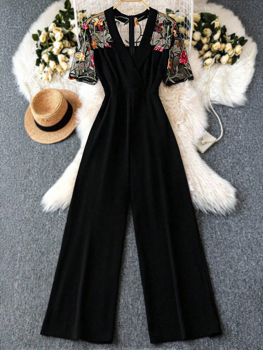 EMERY ROSE Bộ đồ liền thân tay ngắn họa tiết hoa cổ chữ V cỡ lớn thanh lịch cho đi làm và đi chơi - màu đen - Xem 1