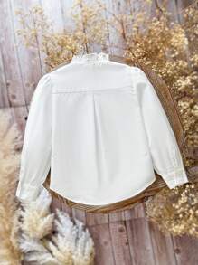 SHEIN 年轻女孩青少年女孩荷叶边领褶皱泡泡袖高低下摆法式衬衫，青少年女孩白色衬衫，可爱荷叶边生菜饰边，白色长袖衬衫纽扣衬衫长袖上衣长袖衬衫，秋冬季，非常适合休闲和日常穿着和学校日常，学院风格，返校 - 白色 - 查看 4
