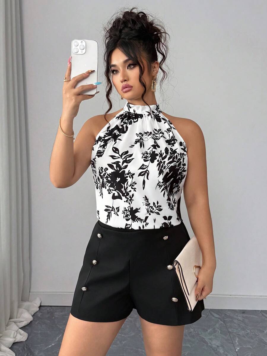 SHEIN PETITE 2件套加大码女式花卉印花褶饰露背上衣和短裤套装 - 彩色 - 查看 1