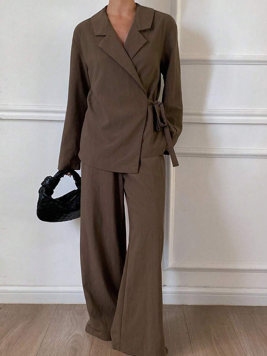 Livesso 秋冬新款宽松休闲蝴蝶结西装两件套女式家居服套装 - 咖啡棕 - 查看 1