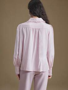 Ontre Blusa de mujer de estilo moderno urbano, color rosa, con volantes, botones de concha, silueta entallada, cuello de solapa, manga larga, manga farol, cuello de corbata, casual de negocios, ropa de otoño, nueva llegada 2025