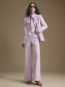 Ontre Blusa de mujer de estilo moderno urbano, color rosa, con volantes, botones de concha, silueta entallada, cuello de solapa, manga larga, manga farol, cuello de corbata, casual de negocios, ropa de otoño, nueva llegada 2025