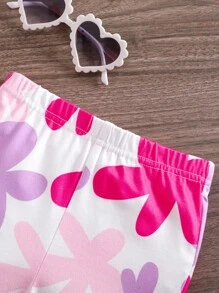 SHEIN Babygirl 2pcs Set, Fashionable Heart Knitted Halter Top And Flare Pants