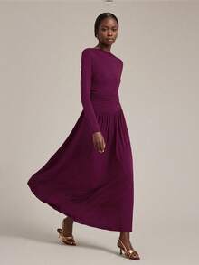 Ontre Phong cách thanh lịch, Thiết kế tối giản, Chất liệu, Vải dệt kim, Màu đỏ tía, Tay dài, Cổ đứng nhỏ, Chi tiết nhún bèo, Dáng rộng, Váy maxi nữ, Váy xòe, Trang phục mùa thu, Trang phục thường ngày, Trang phục công sở thường ngày - Màu Đỏ Sâu - Xem 1