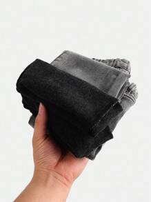 SHEIN Young Girls' Grey Washed Denim Thermal Lined Elastic Skinny Flare Jeans Pants,Kids Winter Keep Warm Clothes Outfits,Girls Back To School Homecoming Outfits,Solid Color Elegant & Simple & Versatile Flare Pants, Fall Autumn Winter Clothes Outfits,Kids Back To School Streetwear Outfits,Comfortable And Versatile, For 4-7 Years Old Girls, Suitable For School, Home And Travel, Girls Flare Jeans, Tween Flareds, Kids Flared Jeans, Gray Jeans Girls, Winter Flare Jeans Girls - Dark Grey - View 3