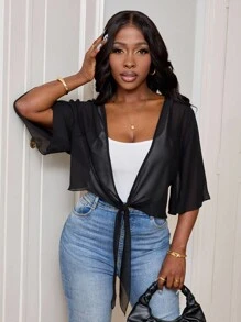 SHEIN PETITE CURVE Plus Size Women's Black Semi-Sheer Cropped Thin Top