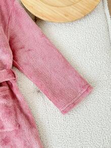 SHEIN 粉色女童可愛兔子圖案卡通刺繡連帽抓絨浴袍，秋季仙女之夜毛絨家居服，幼童小女孩可正反穿冬天睡袍 - 淺粉色 - 查看 6