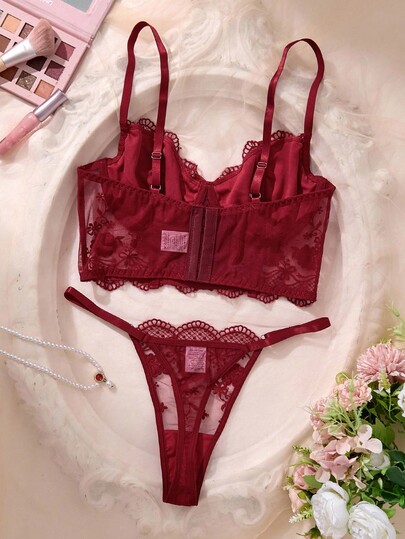 Esselle Wit Romantic Long BH Lingerie Set Rood Kanten Bordeaux Slipje Maroon view 2