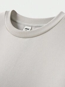 Camiseta casual de manga curta com caimento solto para meninas pré-adolescentes, camiseta com estampa de letras engraçadas nas costas, adequada para outono, uso diário no inverno, atividades ao ar livre, férias, moda urbana, festas e lazer - Cinza - Ver 4