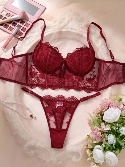 Esselle Wit Romantic Long BH Lingerie Set Rood Kanten Bordeaux Slipje Maroon