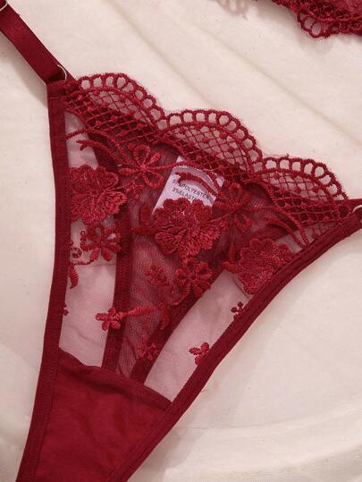 Esselle Wit Romantic Long BH Lingerie Set Rood Kanten Bordeaux Slipje Maroon view 3