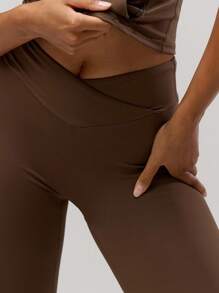 Musera Sport 交叉前腰带运动紧身裤健身服无缝弹力 Padel 普拉提健身沙漠跑步者健身 - 咖啡棕 - 查看 6