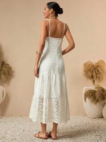 Bóhologie Vestido maxi con bordados, diseño de broderie anglaise de algodón, detalle de lazada en la parte delantera del busto, colección de verano, estilo de tirantes finos, serie romance bohemio, vestido de verano rústico, diseño de bajo con volantes, colección de ropa de resort, patrón romántico de calado, vestido de verano inspirado en el vintage, detalle de bordado artesanal, moda bohemia chic, colección de estilo mediterráneo, ropa de resort para la noche