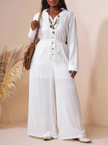 SHEIN CURVE+ 2025 年新款时尚白色休闲衬衫上衣，正面纽扣和腰带，加大码褶皱阔腿连体裤，适合春夏休闲、生日派对、日常穿着、Datefall 女士服装、冬季、CURVE PLUS/秋冬 - 白色 - 查看 8