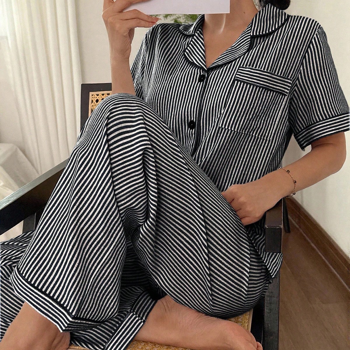 Conjunto de pijama de pantalón a rayas en blanco y negro con ajuste regular para mujer, pijama de mujer con botones, pijama a rayas de mujer, pijama