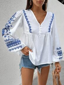 SHEIN Cottnline Blouse With Flower Embroidery, Lantern Sleeves, Boho Style - White - View 5