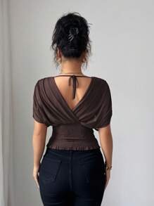 Elenzga Áo thun nữ xuân/hè chất liệu lưới co giãn, lót lưới, thanh lịch, đi biển, thường ngày, kiểu Pháp lãng mạn, xếp ly chéo, tay lỡ, eo nhún bèo, viền nhún bèo - Cà phê nâu - Xem 2