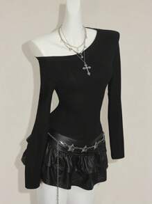 SHEIN ICON One Shoulder Shreeded Back Long Sleeve Jersey Skintight Top Spring, Summer, Holiday, Vacation, Ibiza, Festival, Raves, Cool Girl, Shipwrecked Cutout Top Black Top Goth Top - Black - View 5