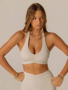 Aralina 休闲装露背褶饰短款上衣。可爱的夏季上衣，非常适合女士夏季度假装和机场装 - 杏色 - 查看 4