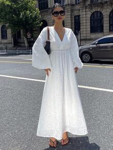 Livesso Autumn/Winter New Loose Casual Women Hollow Out Embroidery Lantern Sleeve Dress - White - View 6