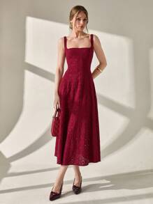 CLARA VERO 女士度假花卉刺绣方领无袖优雅连衣裙