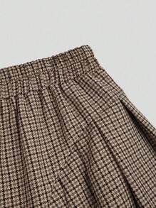 Sweetra 加大码卡其色优雅格子 A 字裙 - 卡其色 - 查看 4