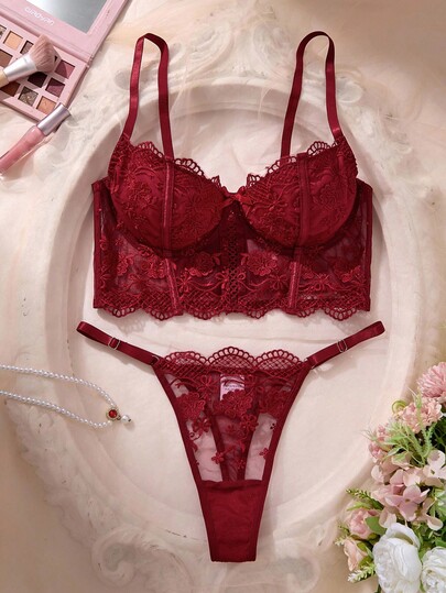Esselle Wit Romantic Long BH Lingerie Set Rood Kanten Bordeaux Slipje Maroon view 6