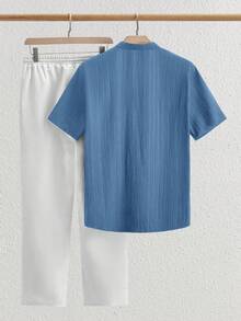 Manfinity NXTstreet 2pcs Men's Casual V-Neck & Stand Collar Short Sleeve Woven Shirt & Pants Set, Cozy Outfits - Blue - View 3