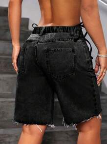 SHEIN EZwear 大码女式口袋磨边休闲百慕大牛仔短裤 - 黑色 - 查看 2