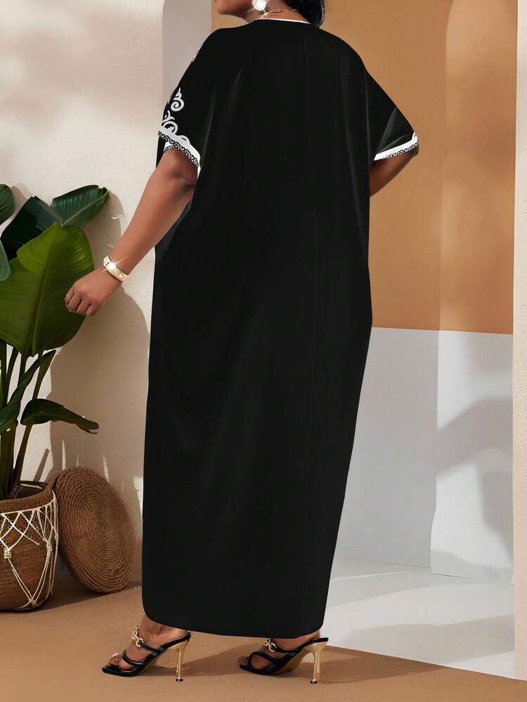 SHEIN Lady CURVE 加大码优雅办公室黑白梭织图案印花连衣裙 - 黑色 - 查看 2