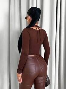 Sirith Women's Solid Color Criss-Cross Cutout Fitted T-Shirt Fall Cloth For Women - Brown - View 2