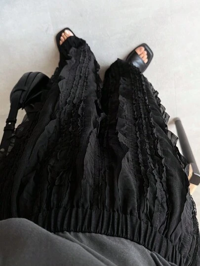 FRIFUL 女士弹力腰带纯黑色休闲直筒纹理面料长裤，适合秋季度假穿着。