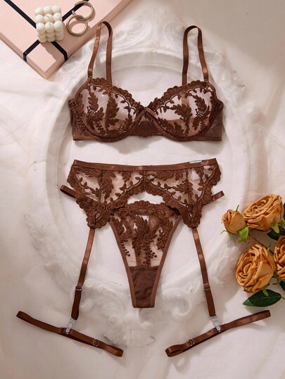 Esselle Verleidelijke Bloemen Geborduurde Mesh Lingerie Set, Kanten BH Slipje Going Out