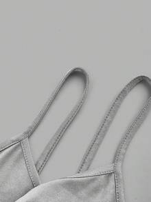 SHEIN EZwear 3入組女性貼身短版休閒背心，適合夏季穿著