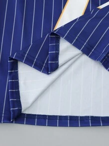 SHEIN Sparklyn Tween 女童休闲街头运动棒球夹克、冰球服、字母和数字印花 V 领 T 恤 - 藏蓝色 - 查看 8