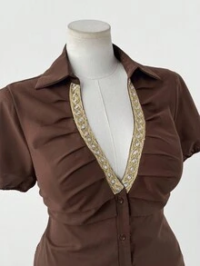 Sunspun Minimalist V-Neck Ruffle Trim Fitted Solid Color Blouse - Brown - View 4