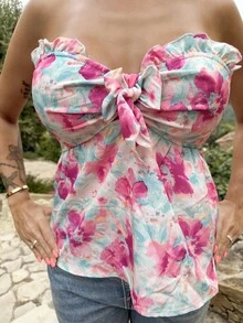 Manon Tanti Women's Romantic Floral Oil Painting Print Halter Crop Top With Ruffles, Tie Front Bow, Gathers And Peplum Hem For Vacation,Sweet Tube Top,Valentine's Day Date Outfits,Christmas Women Clothes,Party Women Top,Beach Vacation Outfit,New Years Top,Party Women Outfit,Kawaii Clothes - Multicolor - View 3