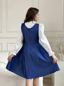 2 peças/Conjunto Roupa para Adolescentes Meninas, Top Branca de Manga Curta com Decoração de Laço + Vestido Azul de Decote em V com Cintura Marcada e Sem Manga, Elegante para Uso Diário e Reuniões, Conjunto Versátil de Volta às Aulas