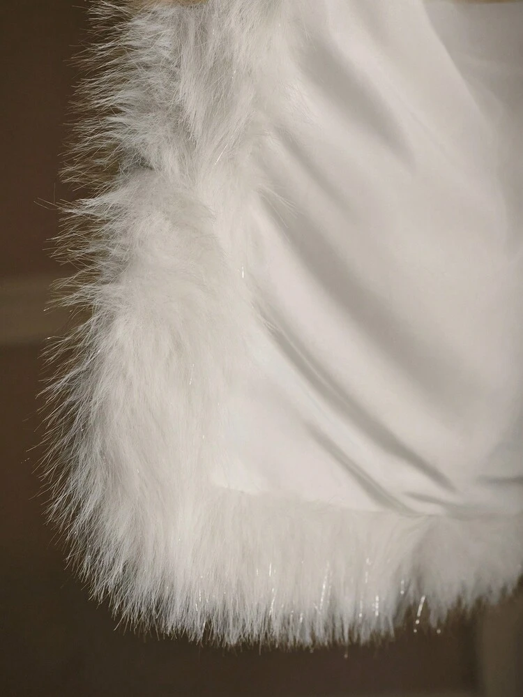 SLEEVELESS FAUX FUR COAT